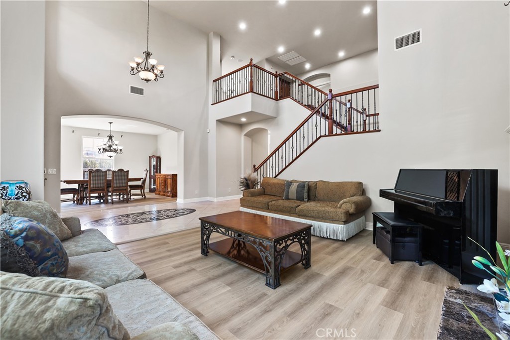 1055 Lowry Ranch Road Corona, CA 92881 - Photo 12 of 75