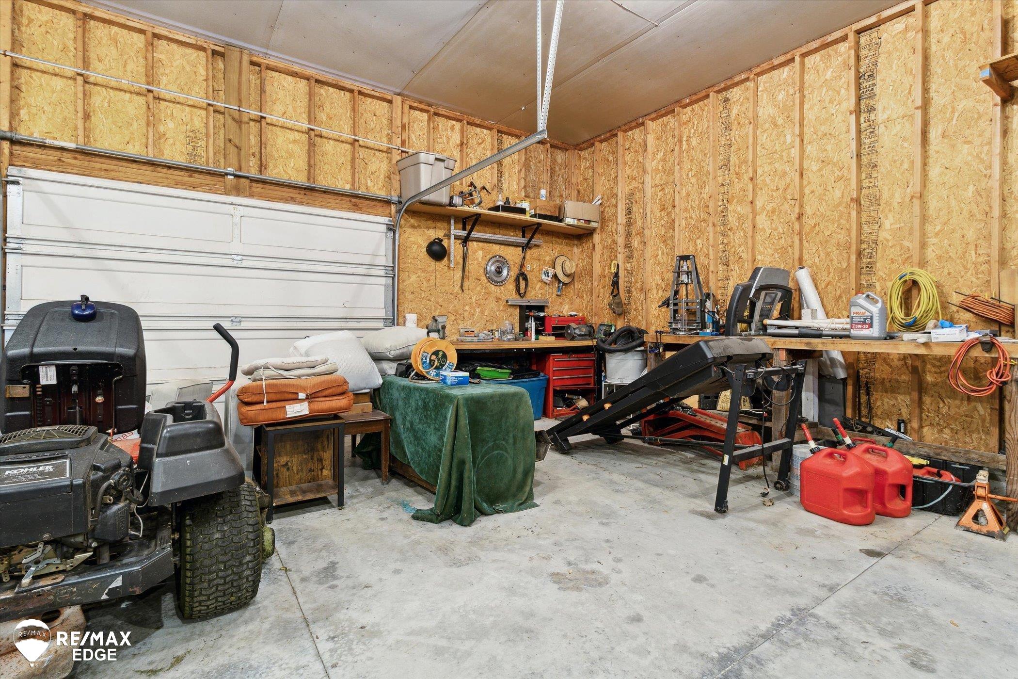 1225 East Hurd Road Clio, MI 48420 - Photo 37 of 46 50127774-36.JPG
