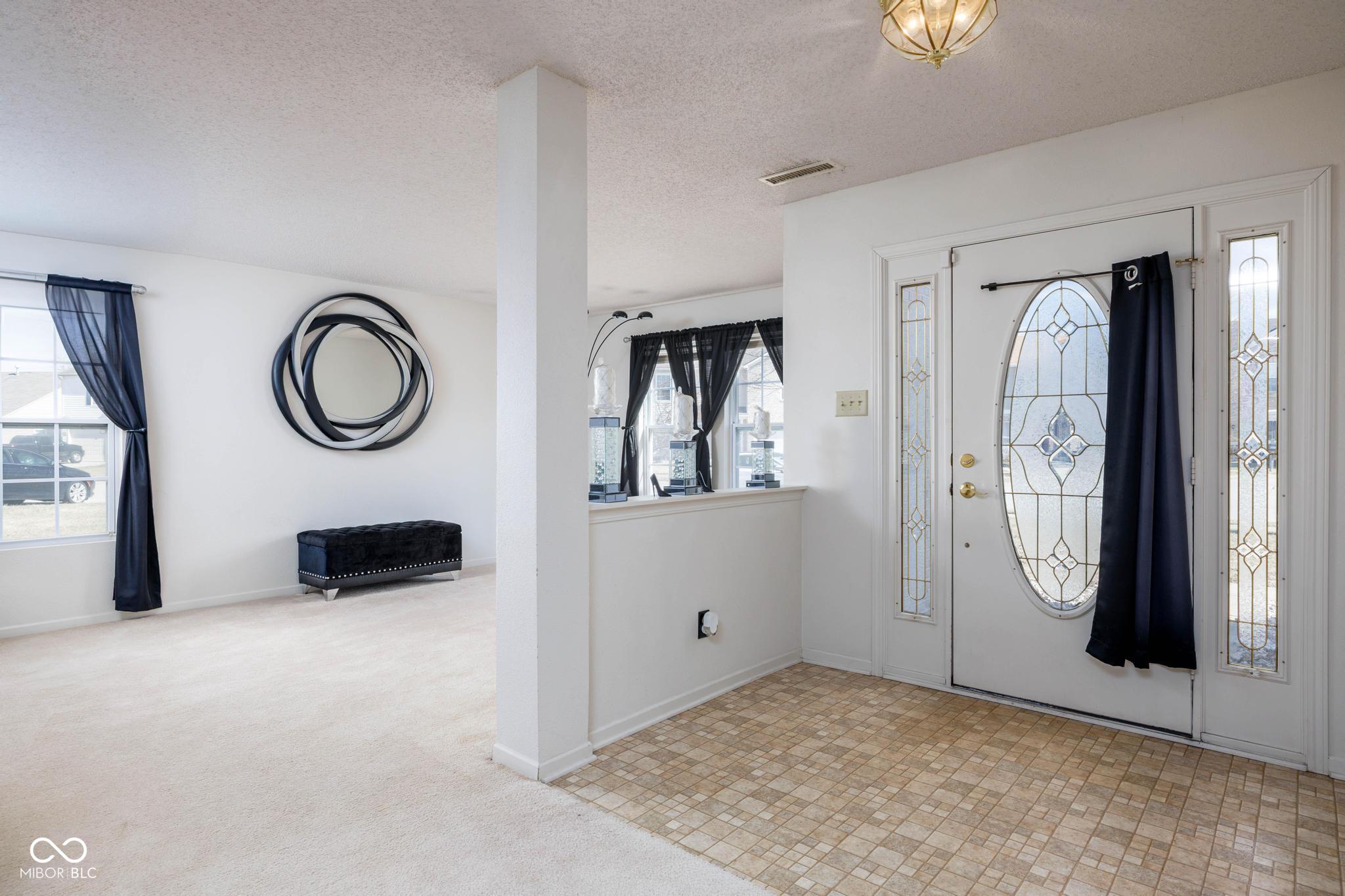 6236 White Rabbit Place Indianapolis, IN 46236 - Photo 6 of 43 Gallery Image 6