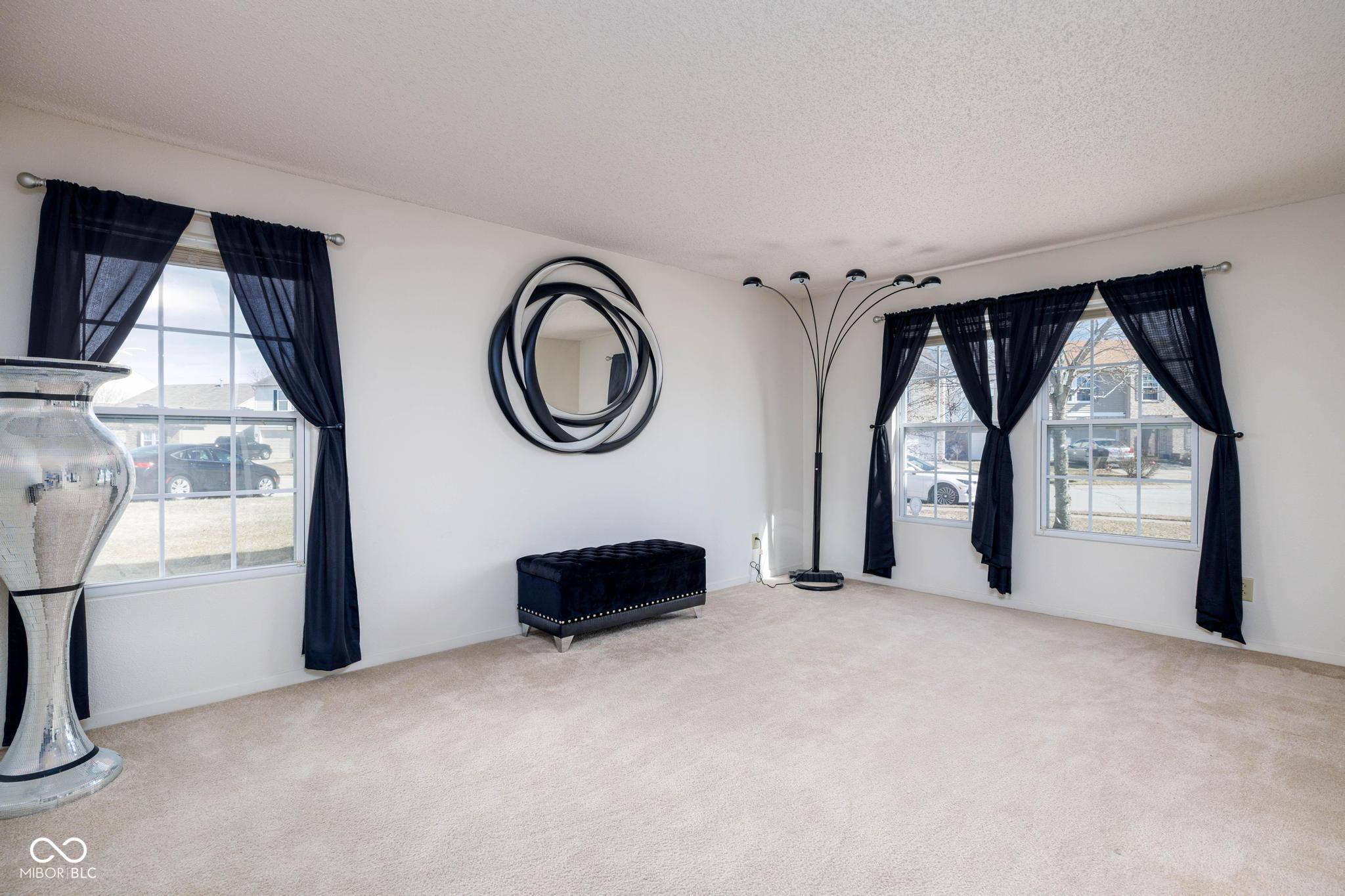 6236 White Rabbit Place Indianapolis, IN 46236 - Photo 7 of 43 Gallery Image 7