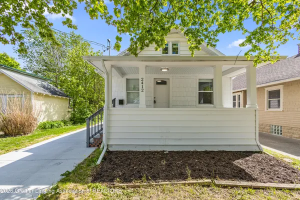$140,000 | 2412 Fernwood Avenue, Lansing, MI 48912