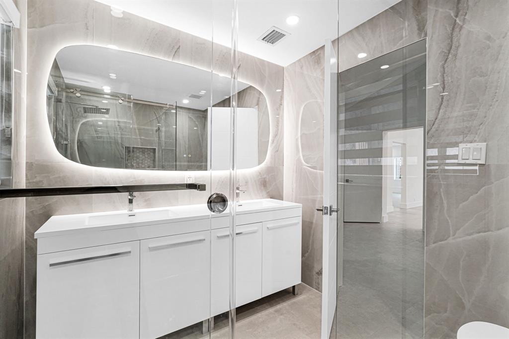 2291 Southwest 17th Street Miami, FL 33145 - Photo 25 of 86