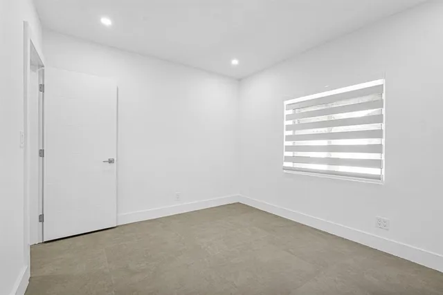 $1,295,000 | 2291 Southwest 17th Street, Miami, FL 33145