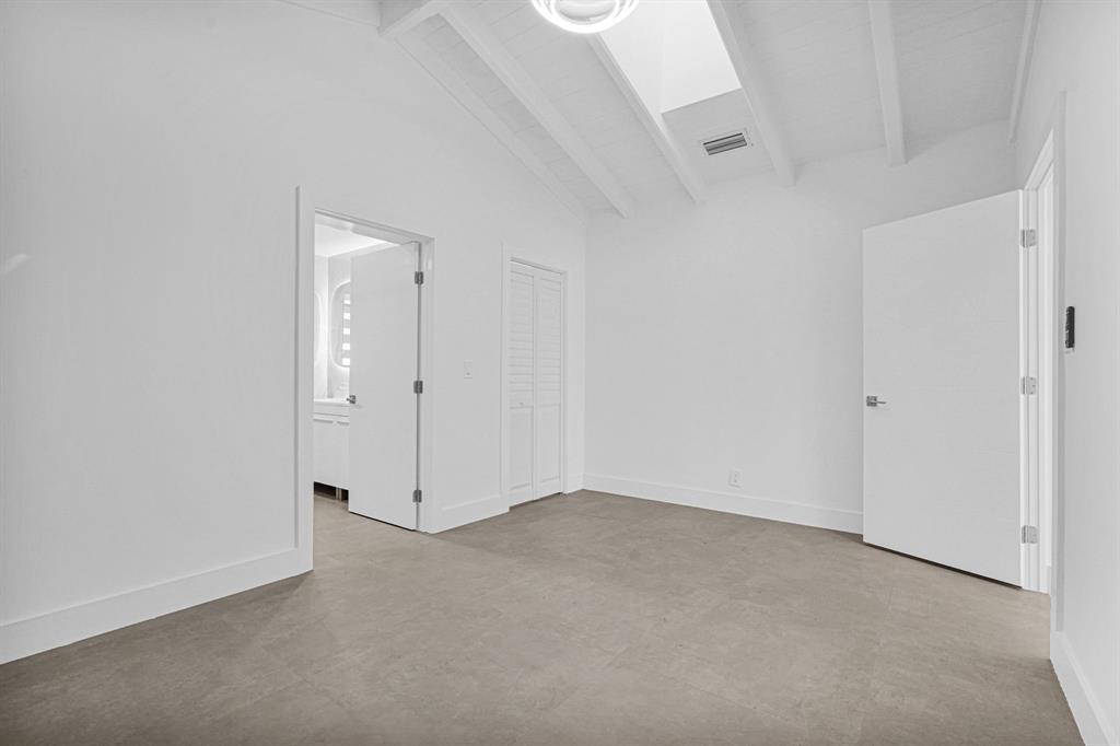 2291 Southwest 17th Street Miami, FL 33145 - Photo 49 of 86