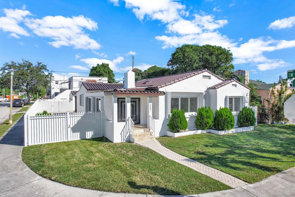 2291 Southwest 17th Street Miami, FL 33145 - Photo 6 of 86