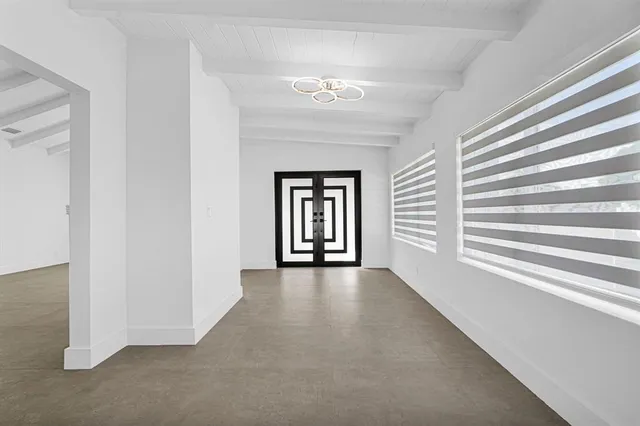 $1,295,000 | 2291 Southwest 17th Street, Miami, FL 33145