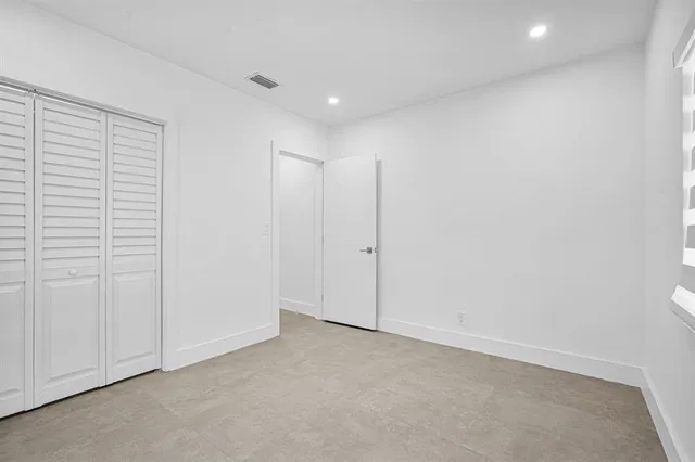 $1,295,000 | 2291 Southwest 17th Street, Miami, FL 33145