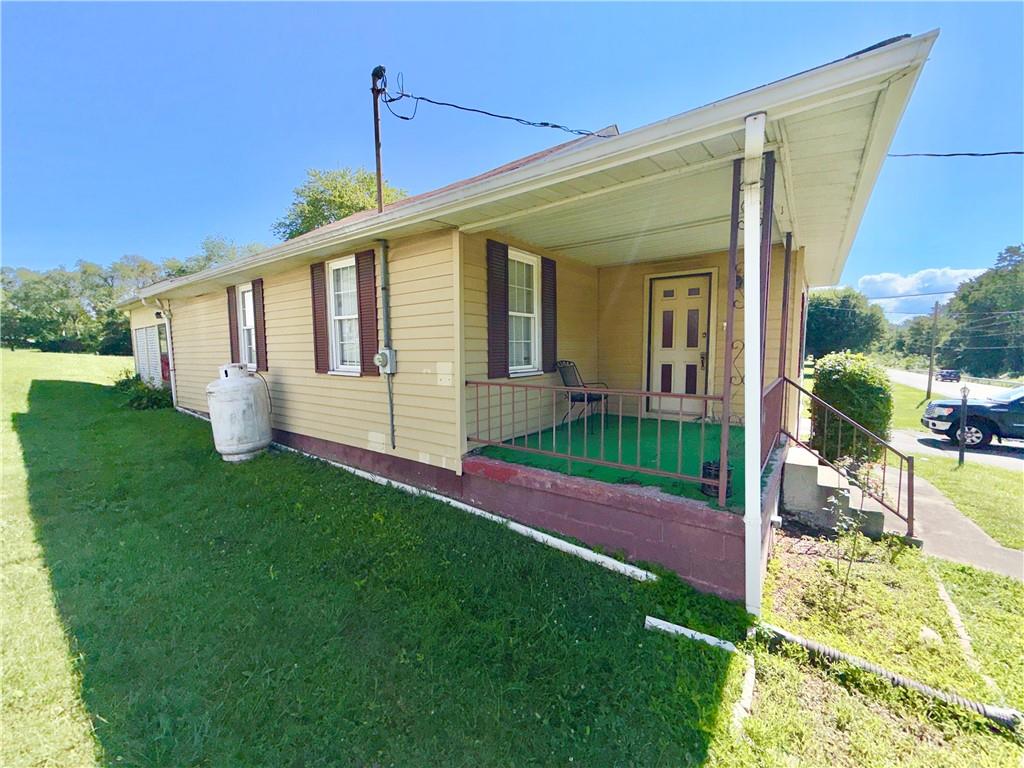 384 New Salem Road Uniontown, PA 15401 - Photo 2 of 24 Gallery Image 2