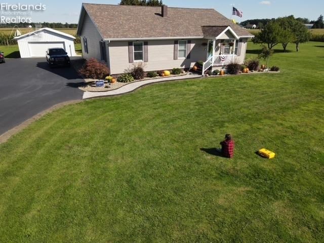 4918 Prairie Road Bellevue, OH 44811 - Photo 2 of 39 Gallery Image 2