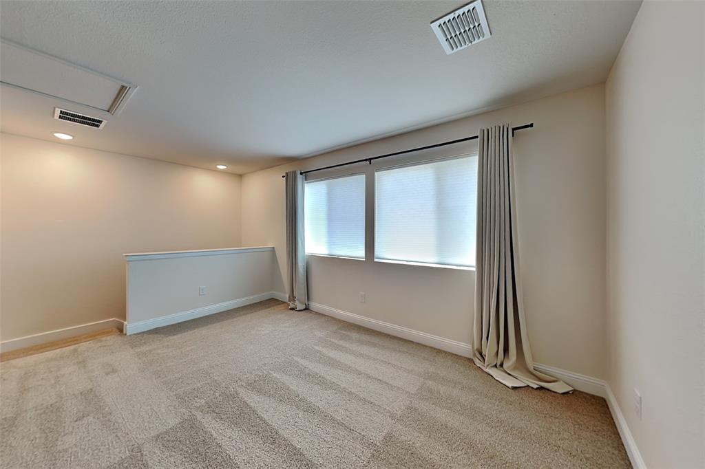 8441 Royal Star Road Rowlett, TX 75089 - Photo 5 of 14