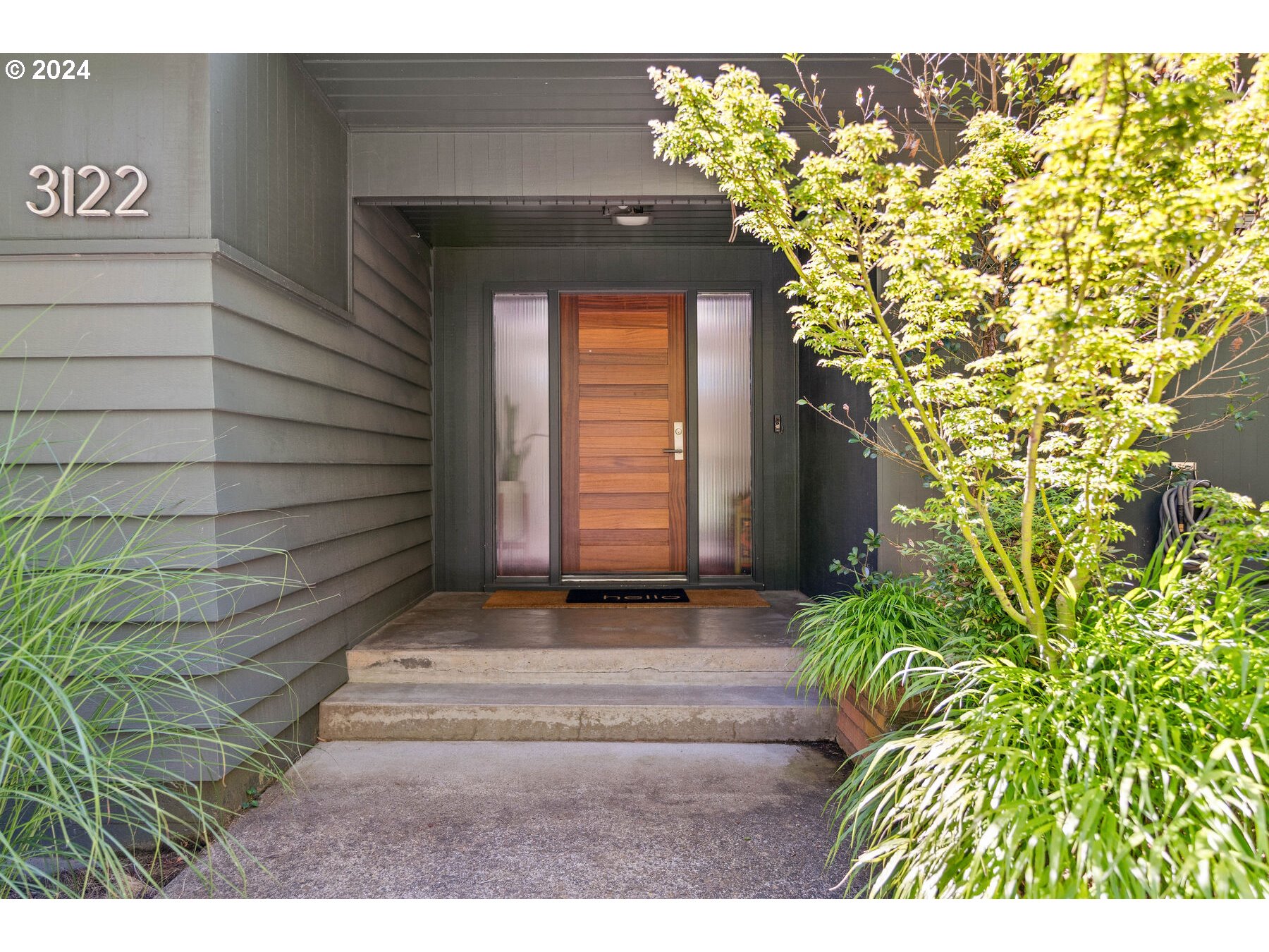 3122 Southwest Maricara Street Portland, OR 97219 - Photo 2 of 48 Gallery Image 2