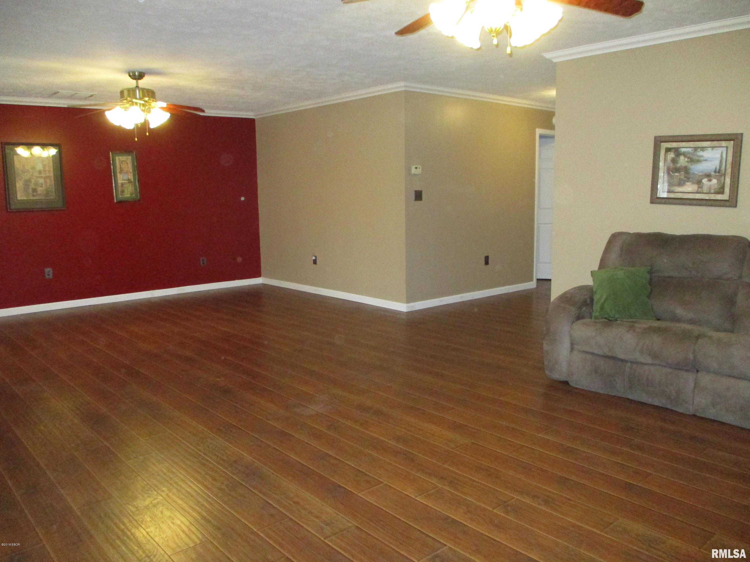 11893 Forest Baptist Church Road Benton, IL 62812 - Photo 13 of 50 Gallery Image 13