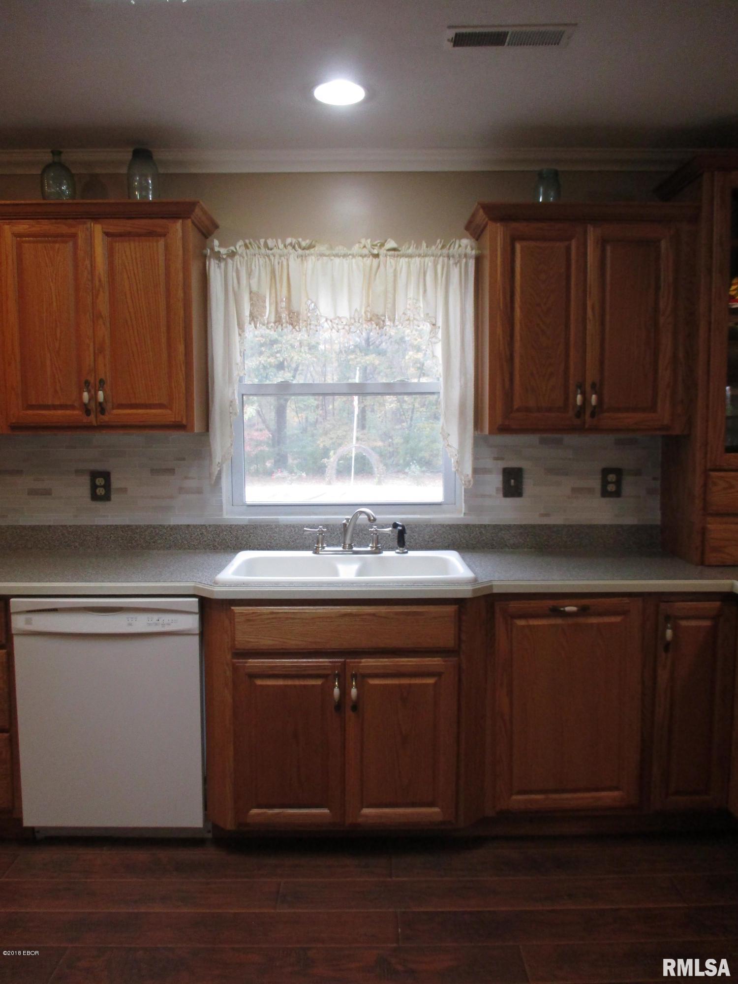 11893 Forest Baptist Church Road Benton, IL 62812 - Photo 25 of 50 Gallery Image 25