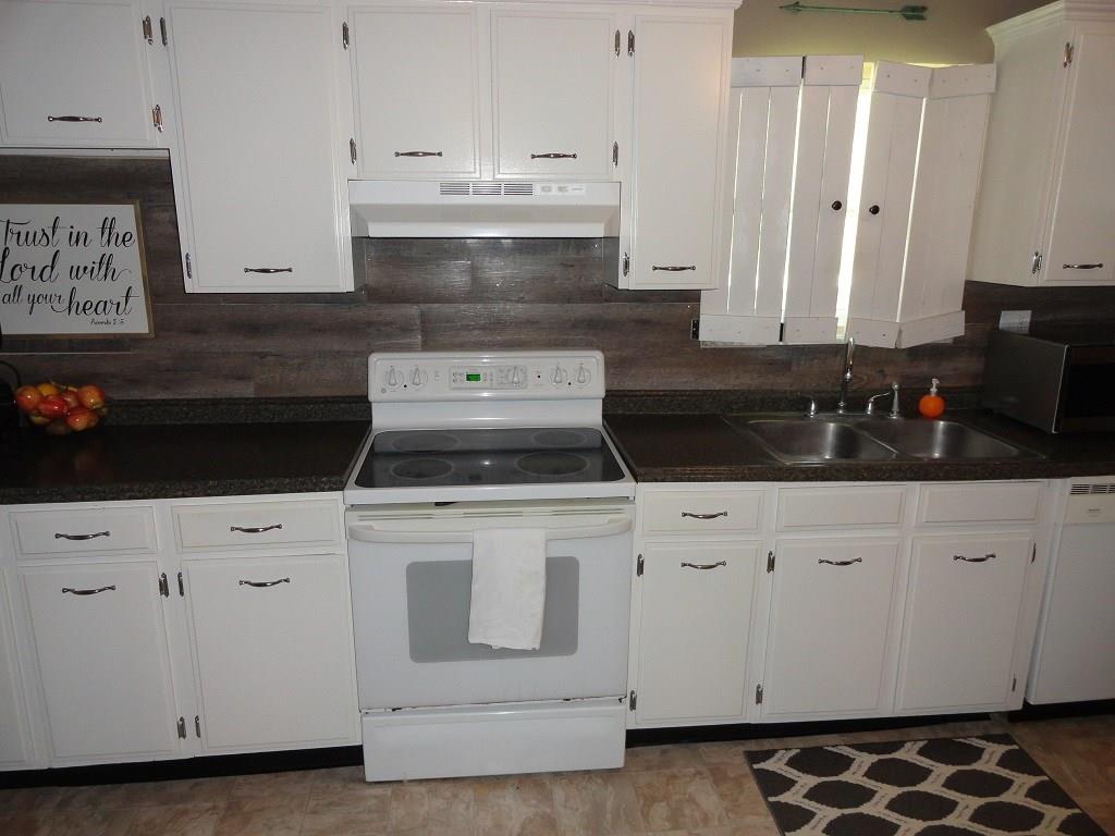 1460 Smokey Road Martinsville, IN 46151 - Photo 7 of 27 Gallery Image 7