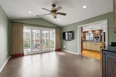 $1,299,999 | 8912 Mohawk Lane, Leawood, KS 66206