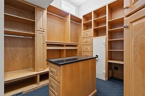 $1,299,999 | 8912 Mohawk Lane, Leawood, KS 66206