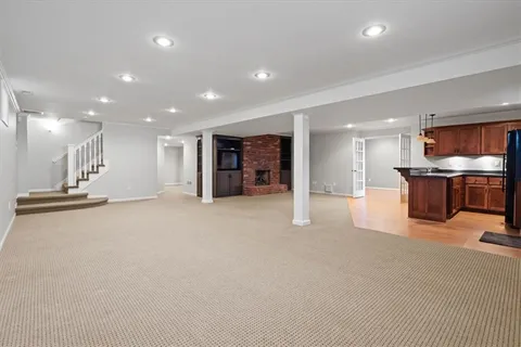 $1,299,999 | 8912 Mohawk Lane, Leawood, KS 66206