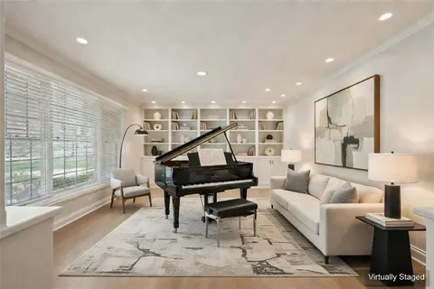 $1,299,999 | 8912 Mohawk Lane, Leawood, KS 66206