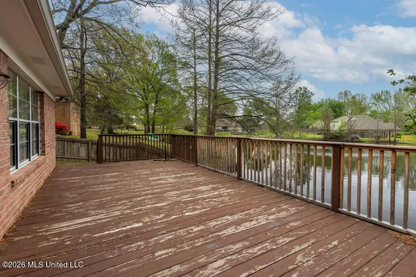 $349,900 | 445 Augusta Drive, Hernando, MS 38632