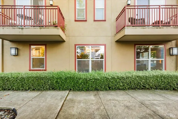 $420,000 | 950 Campoy Street, Unit 101, Santa Rosa, CA 95407