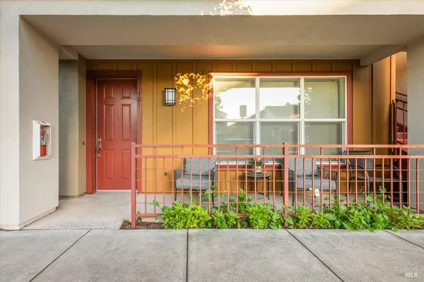 $420,000 | 950 Campoy Street, Unit 101, Santa Rosa, CA 95407