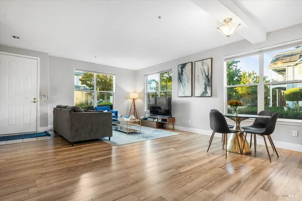 $420,000 | 950 Campoy Street, Unit 101, Santa Rosa, CA 95407