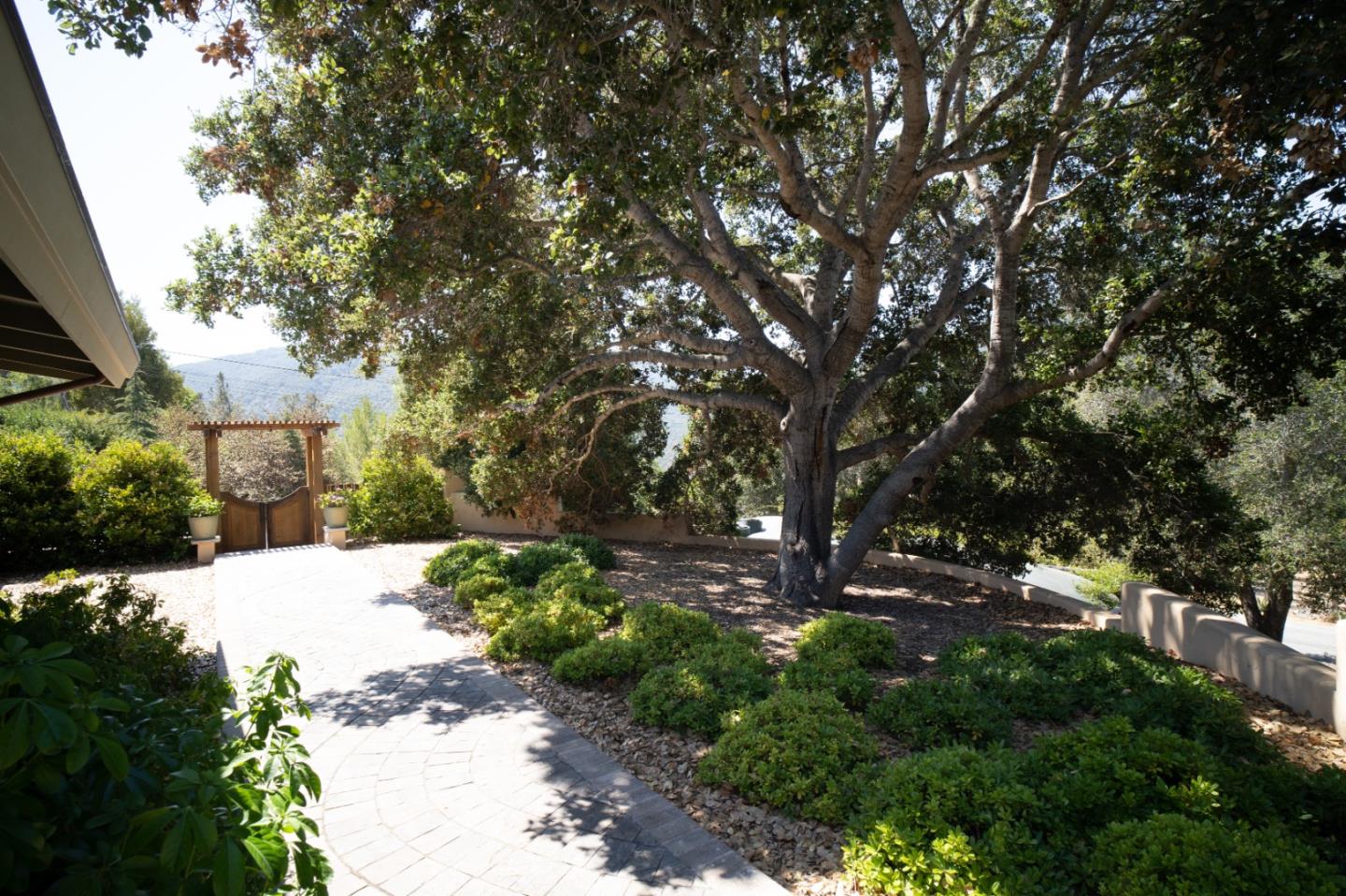 102 Rancho Road Carmel Valley, CA 93924 - Photo 23 of 33 Gallery Image 23