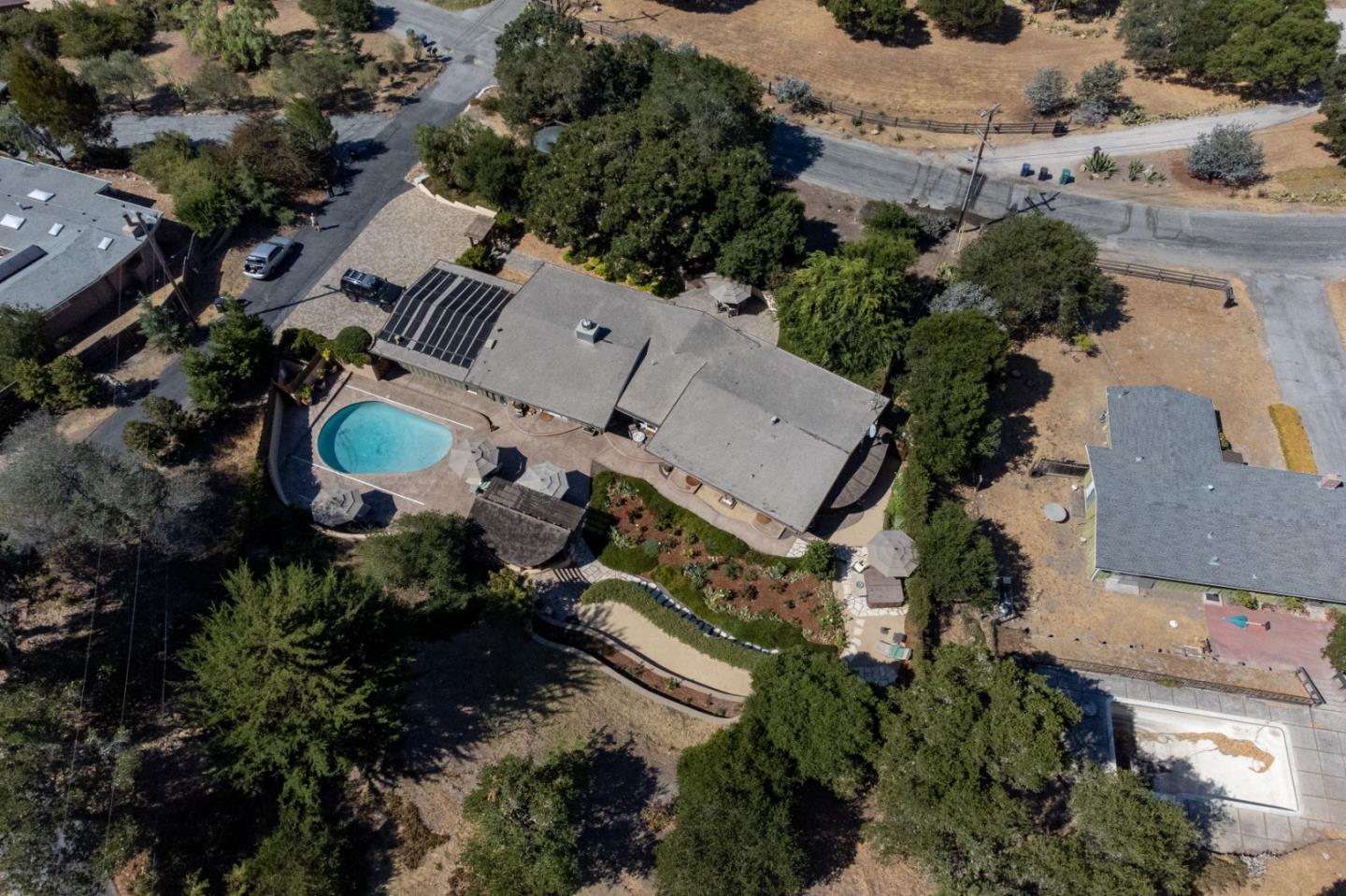 102 Rancho Road Carmel Valley, CA 93924 - Photo 33 of 33 Gallery Image 33