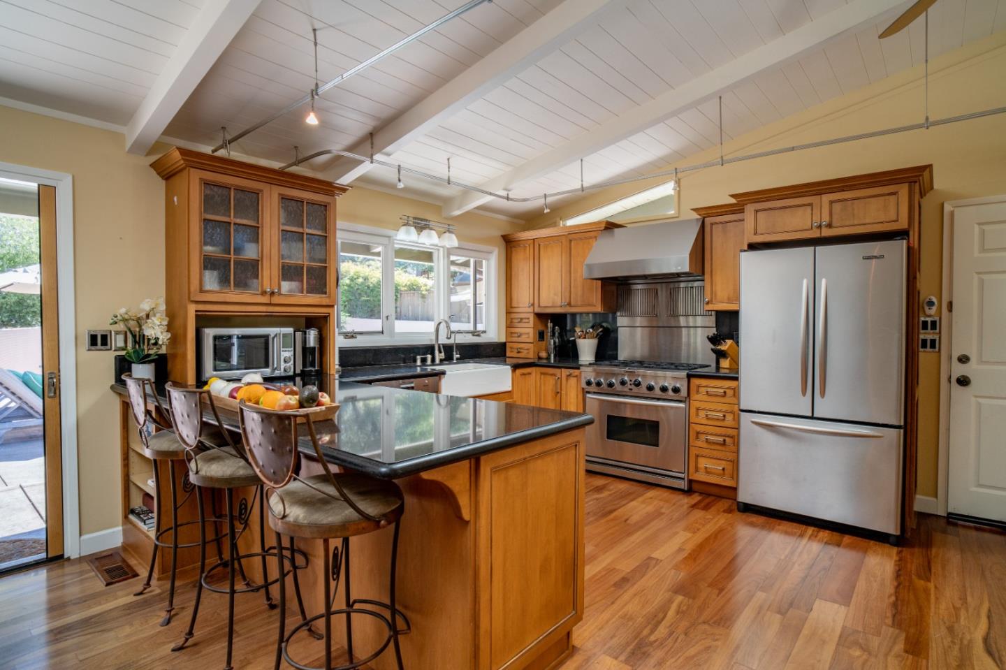 102 Rancho Road Carmel Valley, CA 93924 - Photo 7 of 33 Gallery Image 7