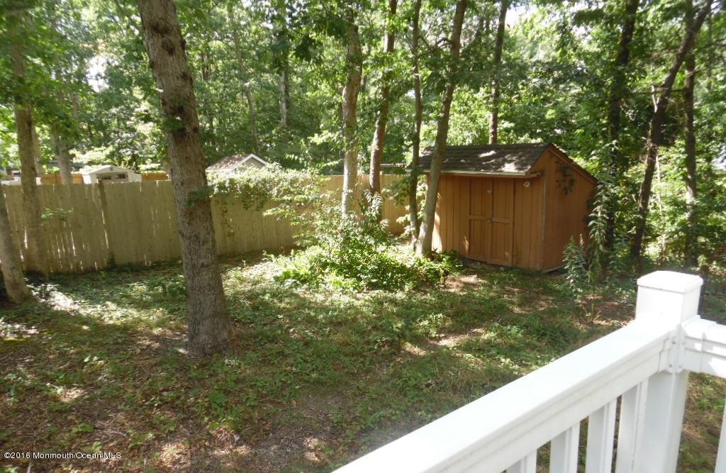 156 Commodore Road Manahawkin, NJ 08050 - Photo 7 of 9 SAM_3402