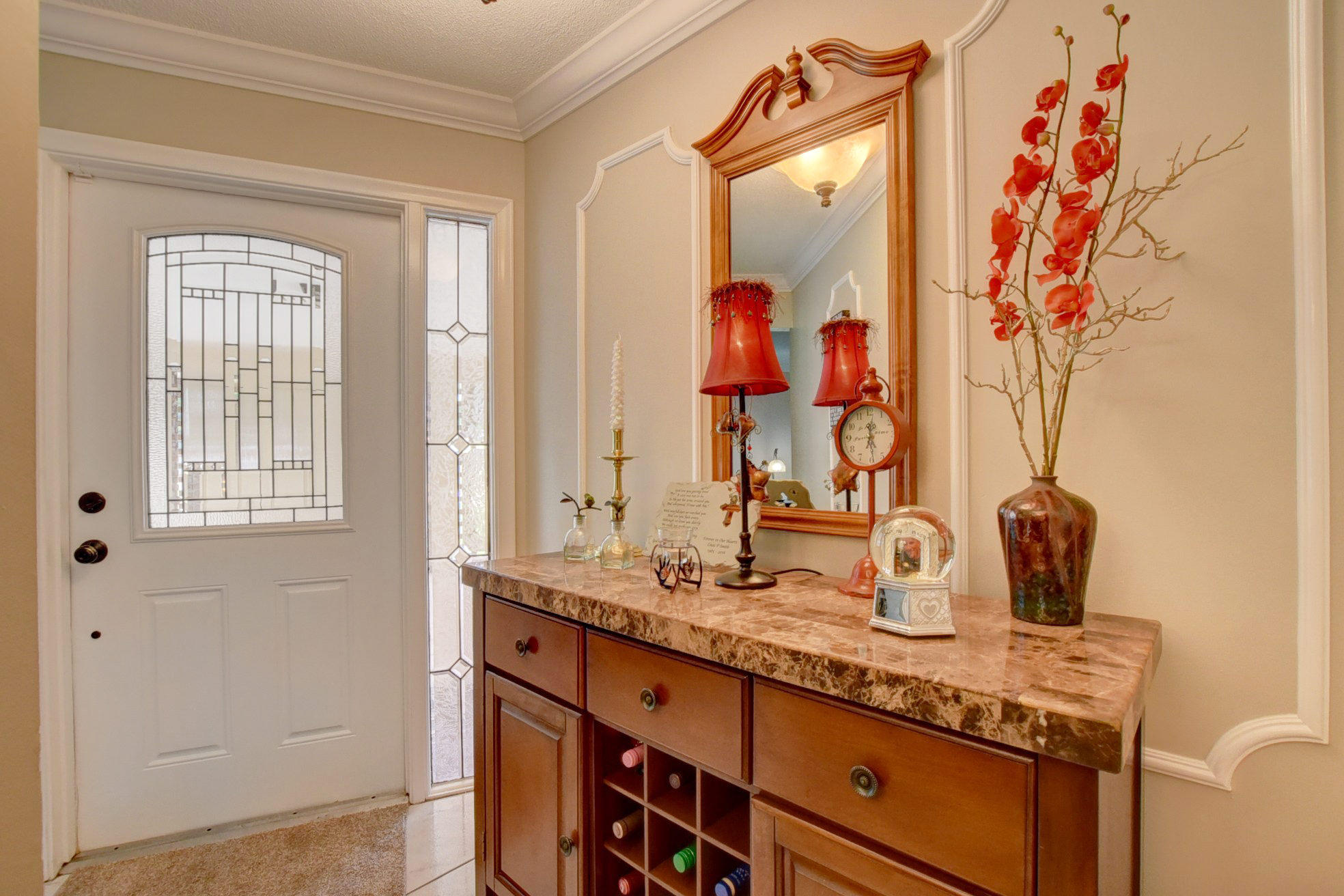 328 Davis Road Palm Springs, FL 33461 - Photo 8 of 47 Foyer