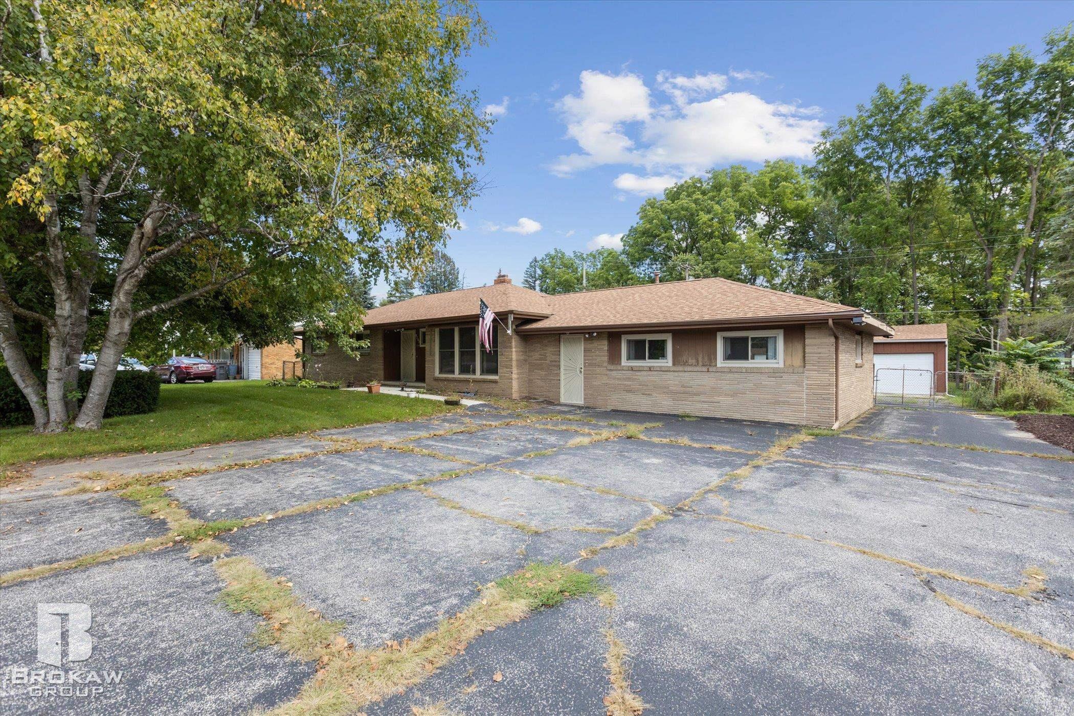 1050 Cleaver Road Caro, MI 48723 - Photo 39 of 39 50122181-38.JPG
