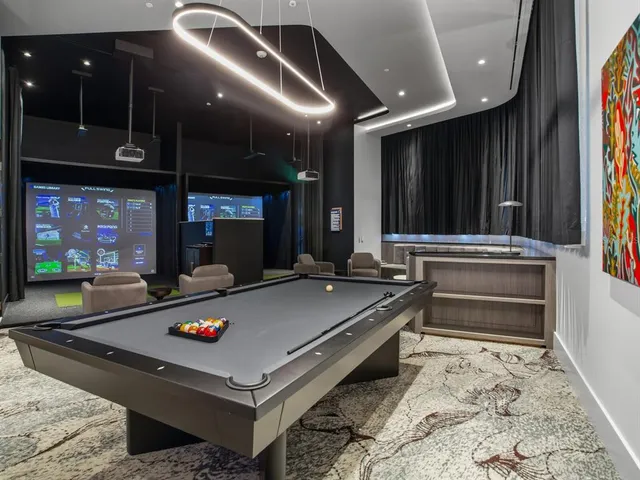 $5,950 | 275 1st Avenue South, Unit 2107, St. Petersburg, FL 33701