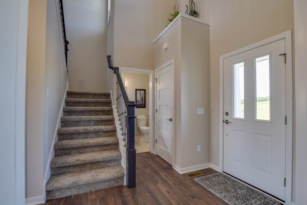 6595 Redpoll Circle Middleton, WI 53562 - Photo 16 of 36