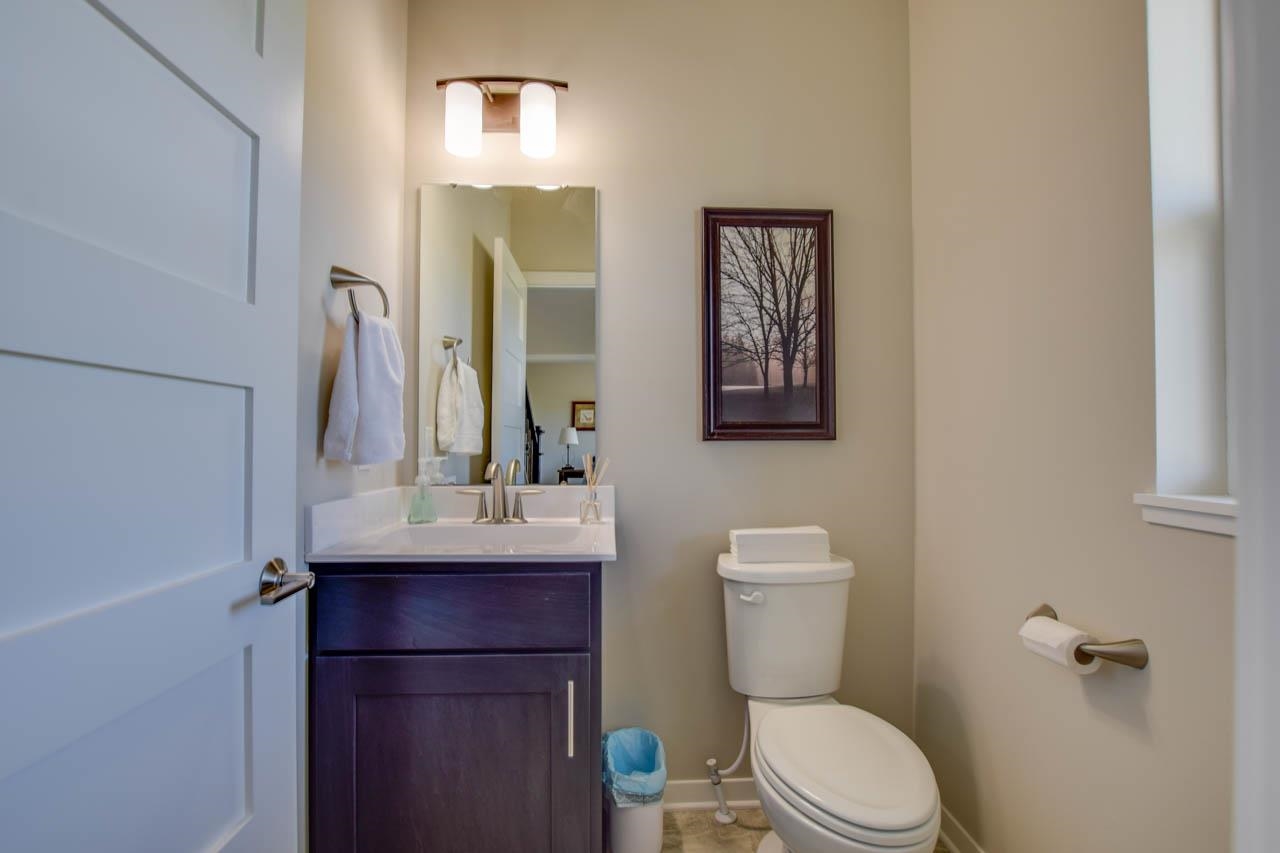 6595 Redpoll Circle Middleton, WI 53562 - Photo 17 of 36