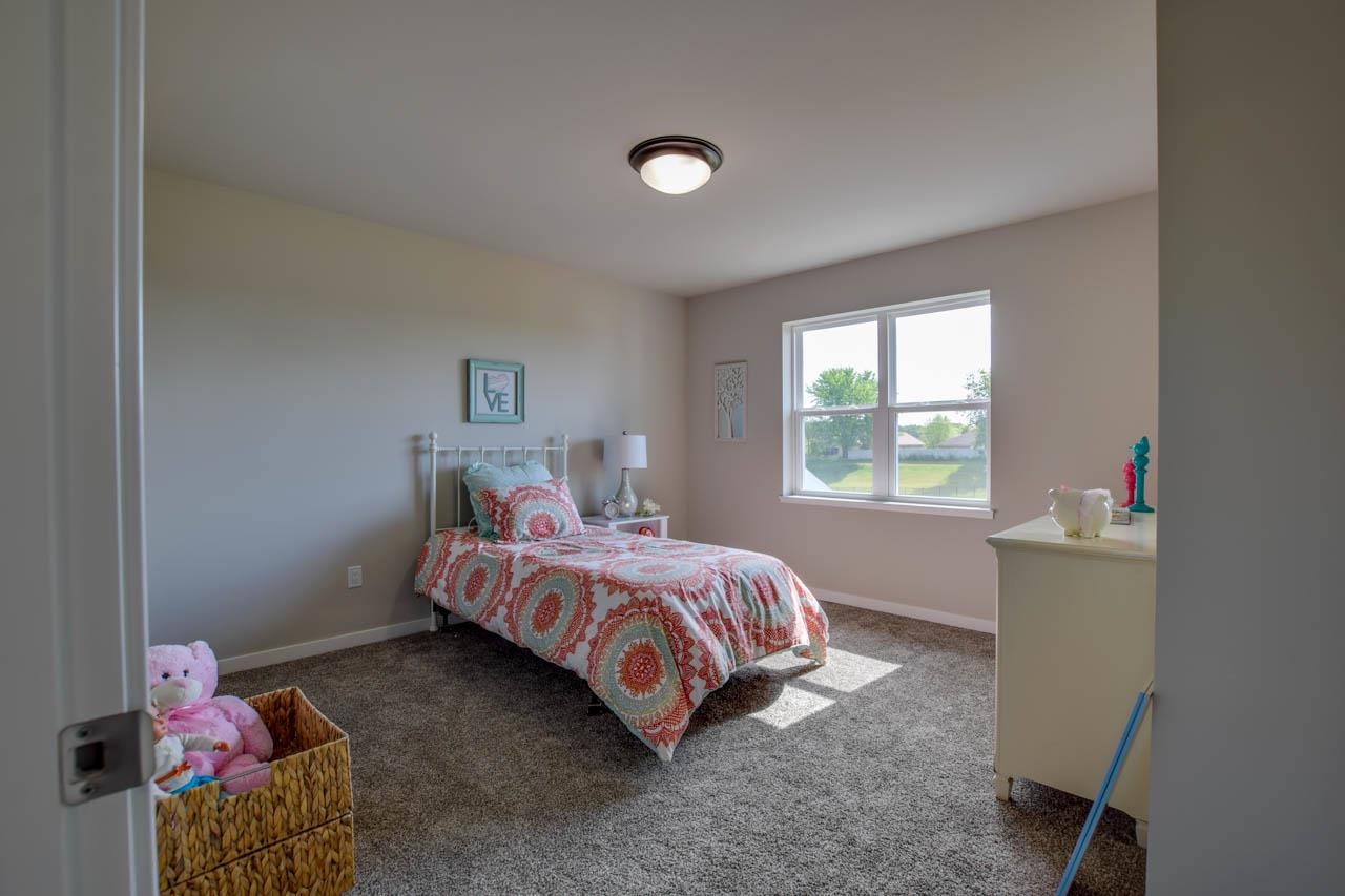 6595 Redpoll Circle Middleton, WI 53562 - Photo 33 of 36