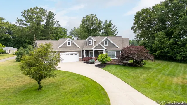 $1,199,000 | 6515 134th Avenue, Saugatuck, MI 49453