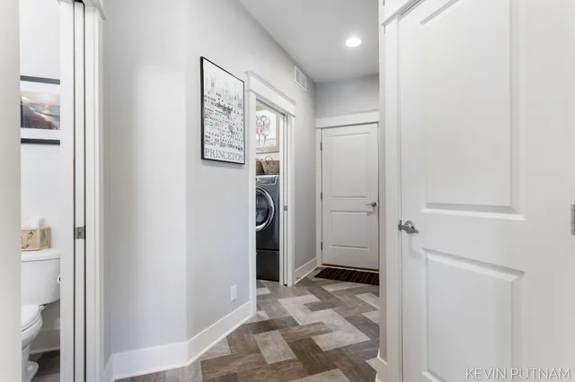 $1,199,000 | 6515 134th Avenue, Saugatuck, MI 49453