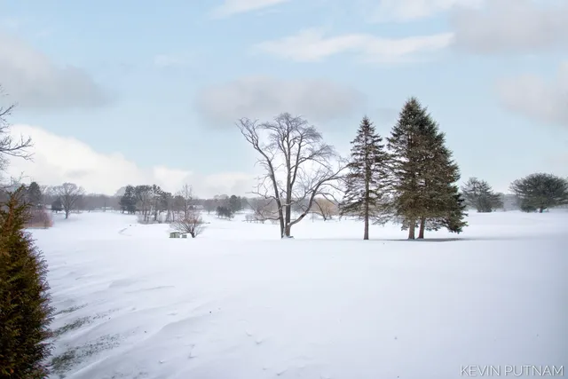 $1,199,000 | 6515 134th Avenue, Saugatuck, MI 49453