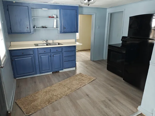 $75,500 | 411 5th Street, Iron Mountain, MI 49801