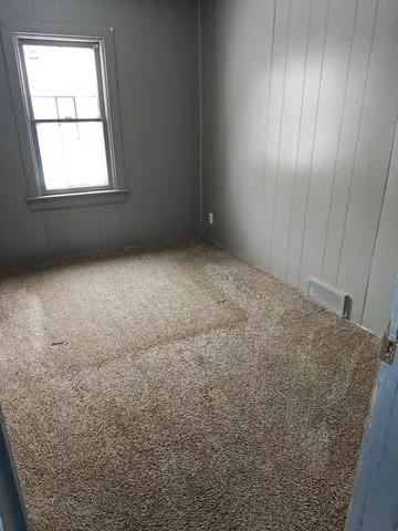 $75,500 | 411 5th Street, Iron Mountain, MI 49801