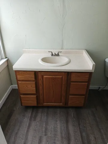 $75,500 | 411 5th Street, Iron Mountain, MI 49801