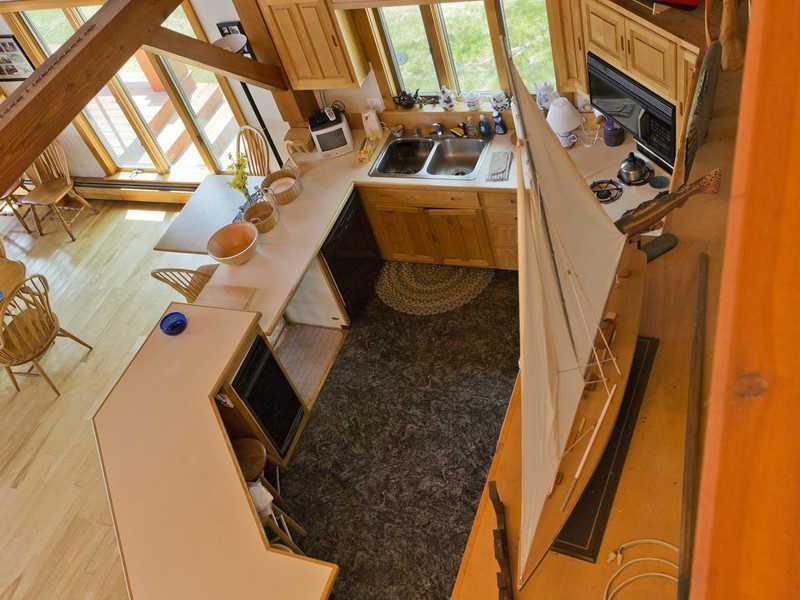 147 Harriman Point Road Brooklin, ME 04616 - Photo 17 of 35 Interior Space/Layout.