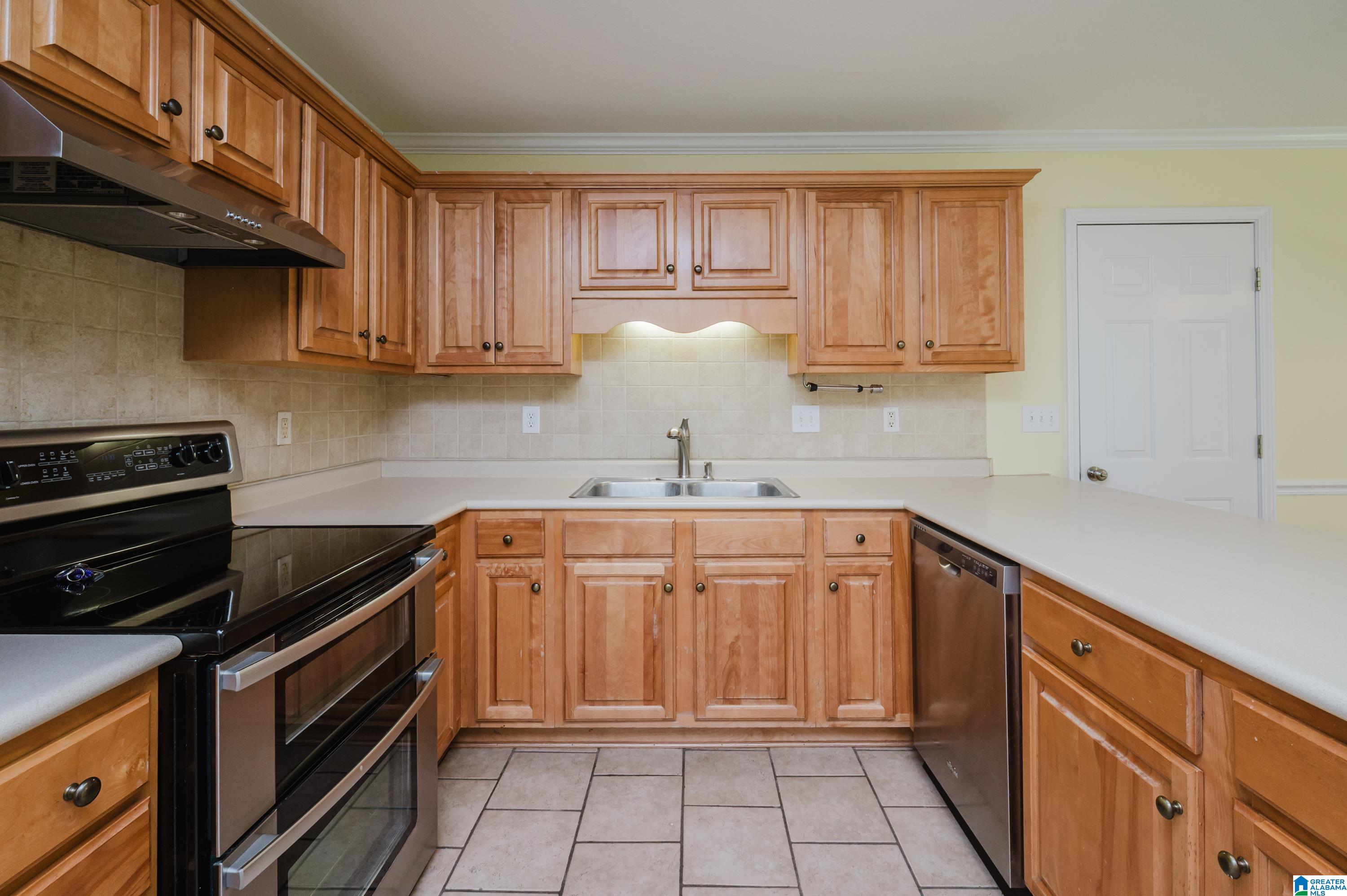 109 Sunset Lane Calera, AL 35040 - Photo 15 of 41