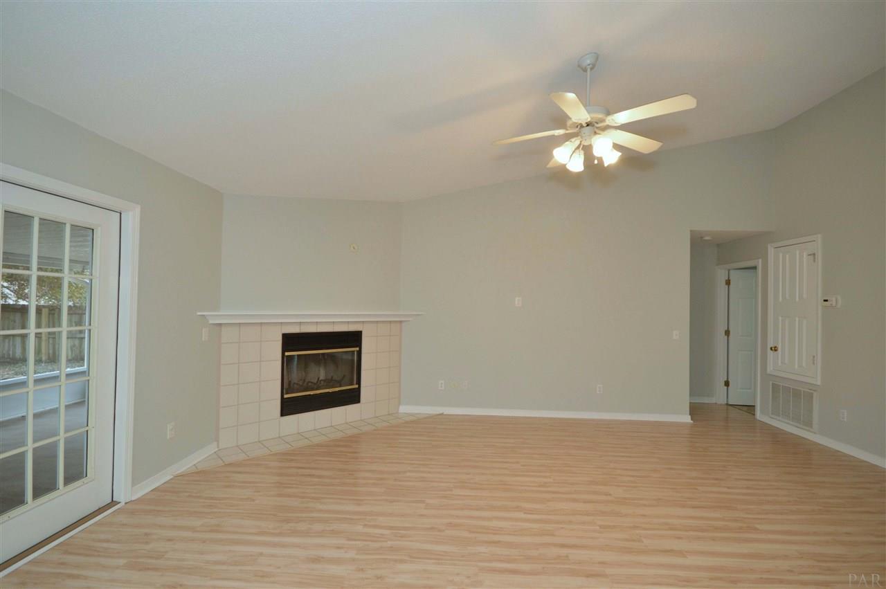 4958 Timber Ridge Drive Pace, FL 32571 - Photo 9 of 42