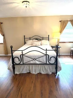 $275,000 | 3400 West Esplanade Avenue, Unit D, Metairie, LA 70002