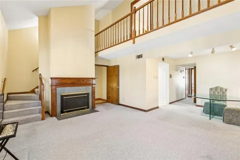 $275,000 | 3400 West Esplanade Avenue, Unit D, Metairie, LA 70002