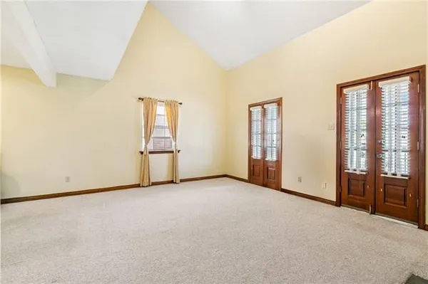 $264,000 | 3400 West Esplanade Avenue, Unit D, Metairie, LA 70002