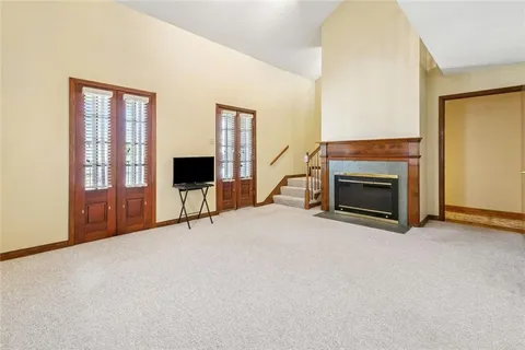 $275,000 | 3400 West Esplanade Avenue, Unit D, Metairie, LA 70002