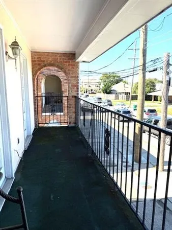 $264,000 | 3400 West Esplanade Avenue, Unit D, Metairie, LA 70002
